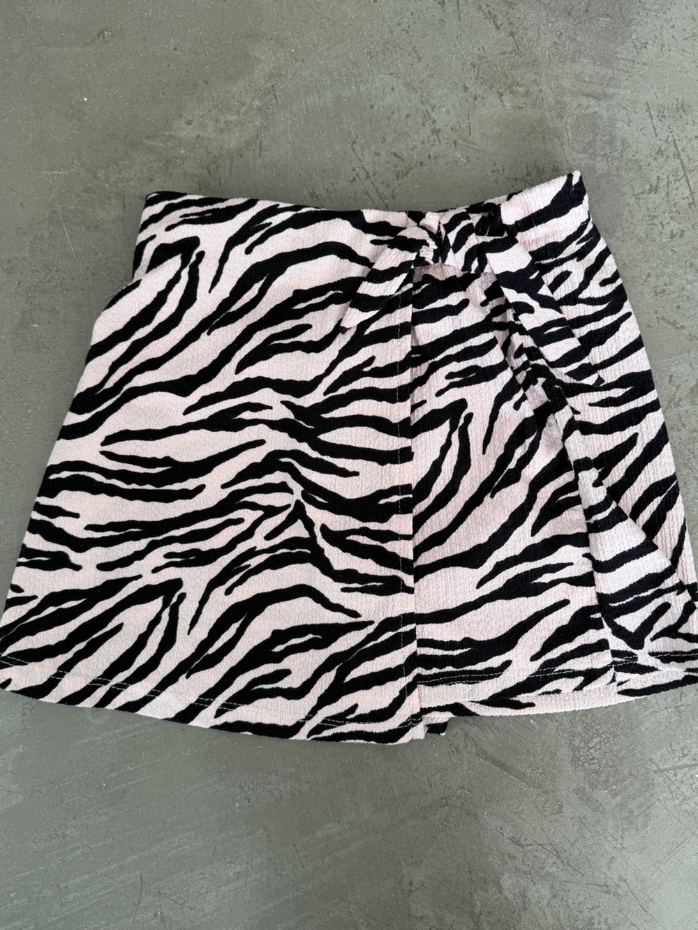 Zara Black & Light Pink Zebra Print Skirt